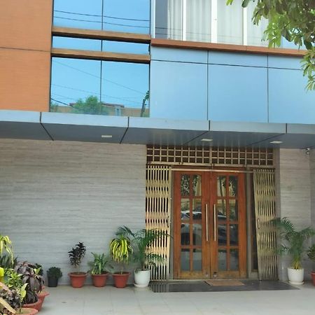 Hotel Paradise Convention Bhubaneswar Bagian luar foto